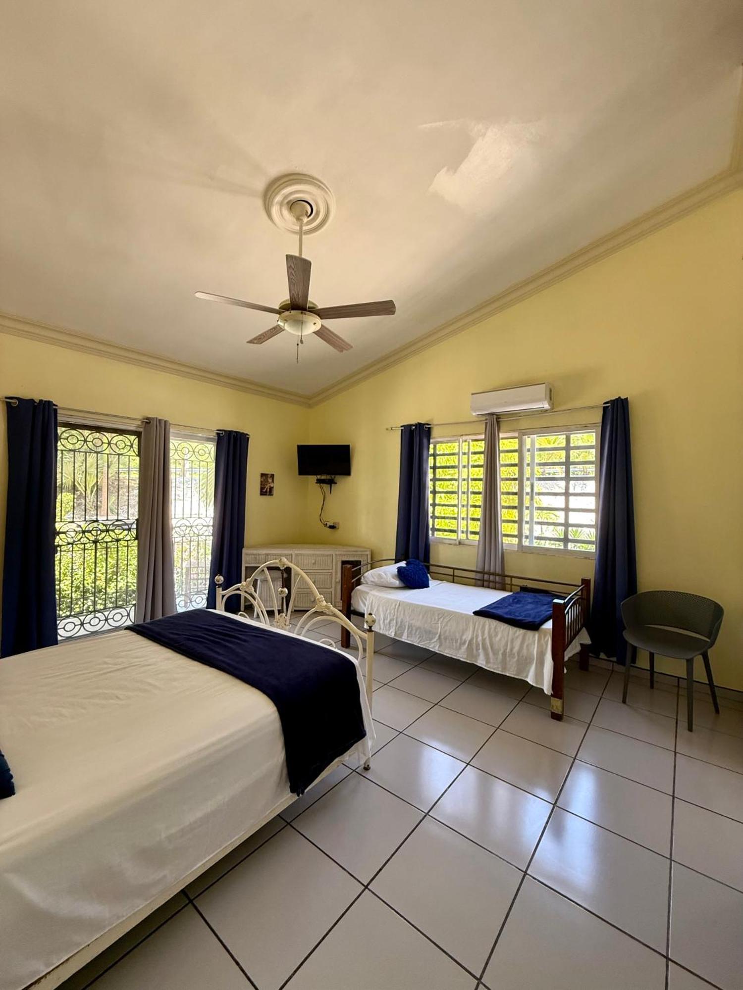 Hotel Al Mare Barahona Eksteriør bilde
