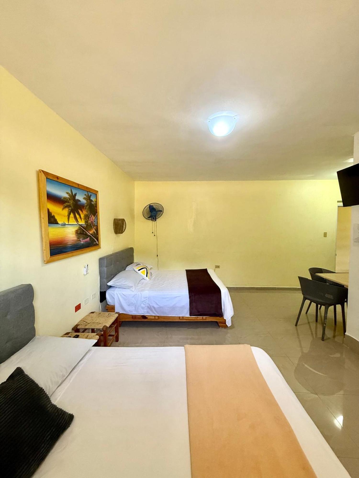 Hotel Al Mare Barahona Eksteriør bilde